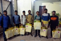 gift-distrubution-FOR-DIWALI